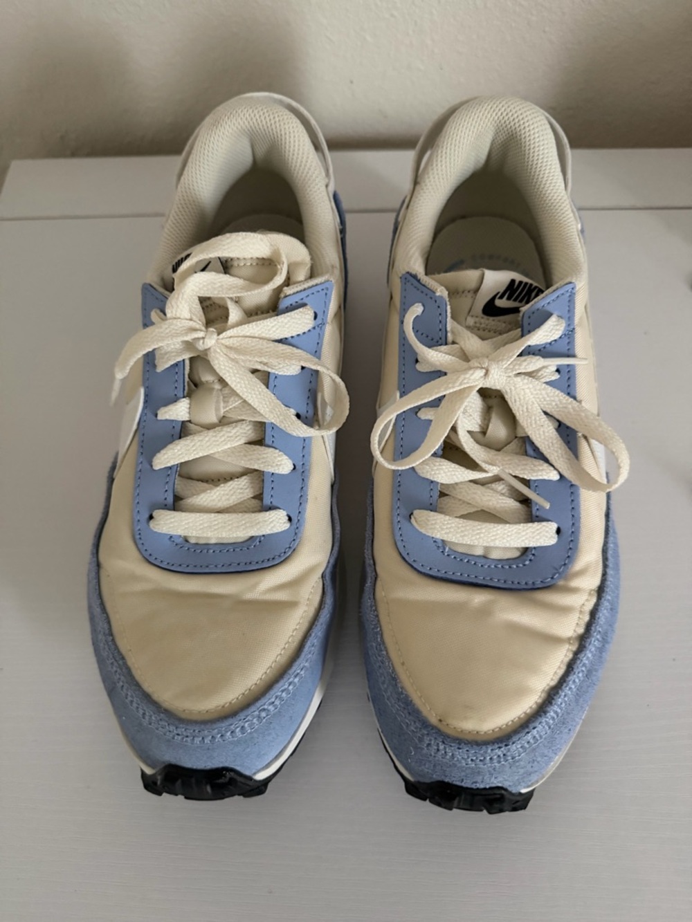 Nike Waffle Debut Sneaker, Women’s 9, Blue/ Cream/ White - Picture 3 of 8